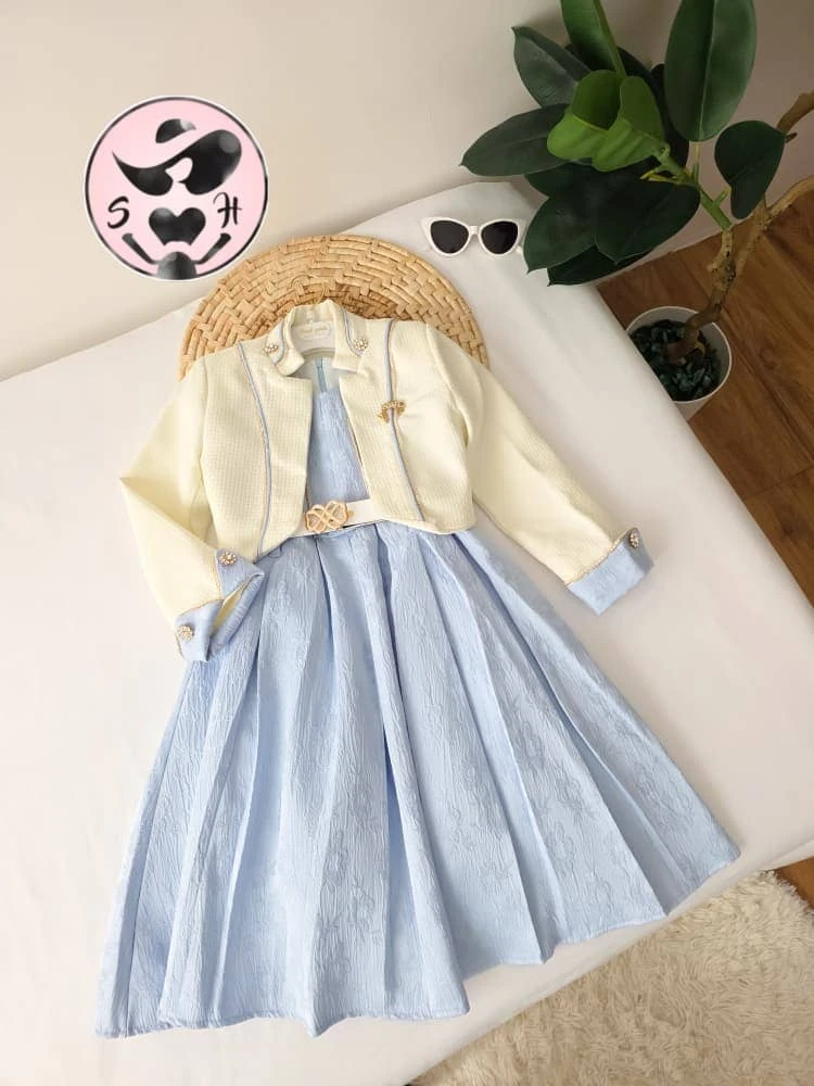 طقم بناتي من قطعتين موديل خارجي